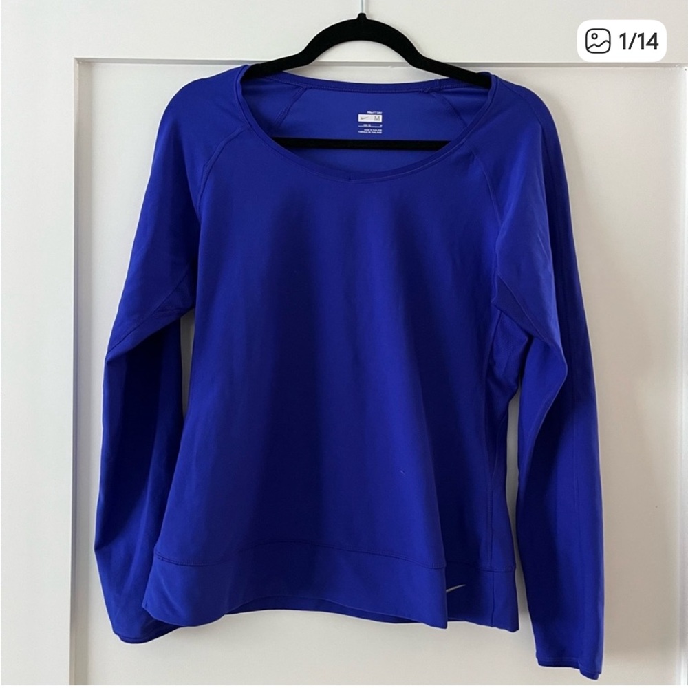 Nike Women's Blue Long Sleeve Tee